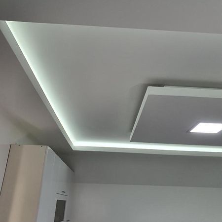 Apartman Tolosi 2 Подгорица Экстерьер фото