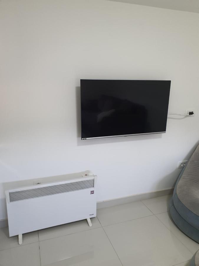 Apartman Tolosi 2 Подгорица Экстерьер фото